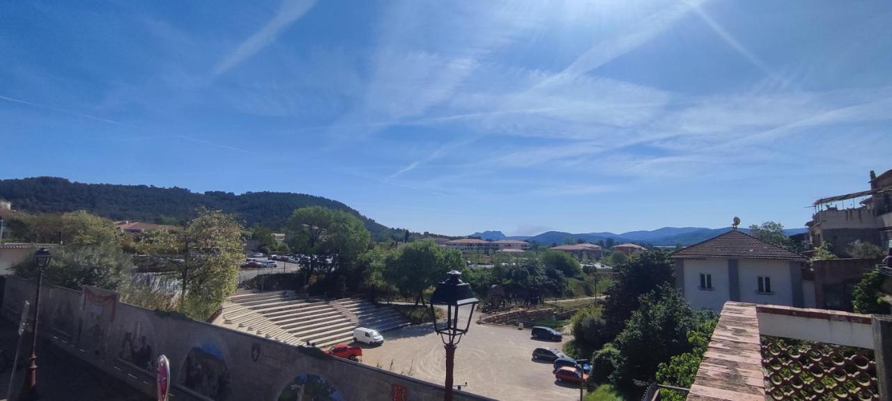 Les Arcs-sur-Argens Appartement Provencal Avec Terrasse Dans Le Var מראה חיצוני תמונה